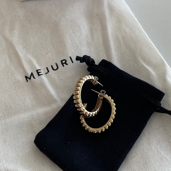Mejuri Jewelry - MEJURI CHARLOTTE HOOP - Large - NWT 18KT Gold Vermeil